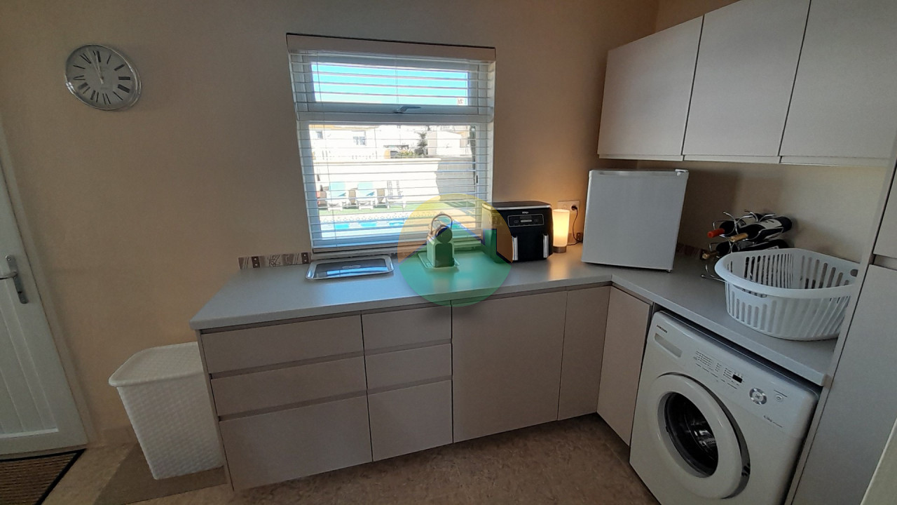 2 Bedroom Detached For Sale