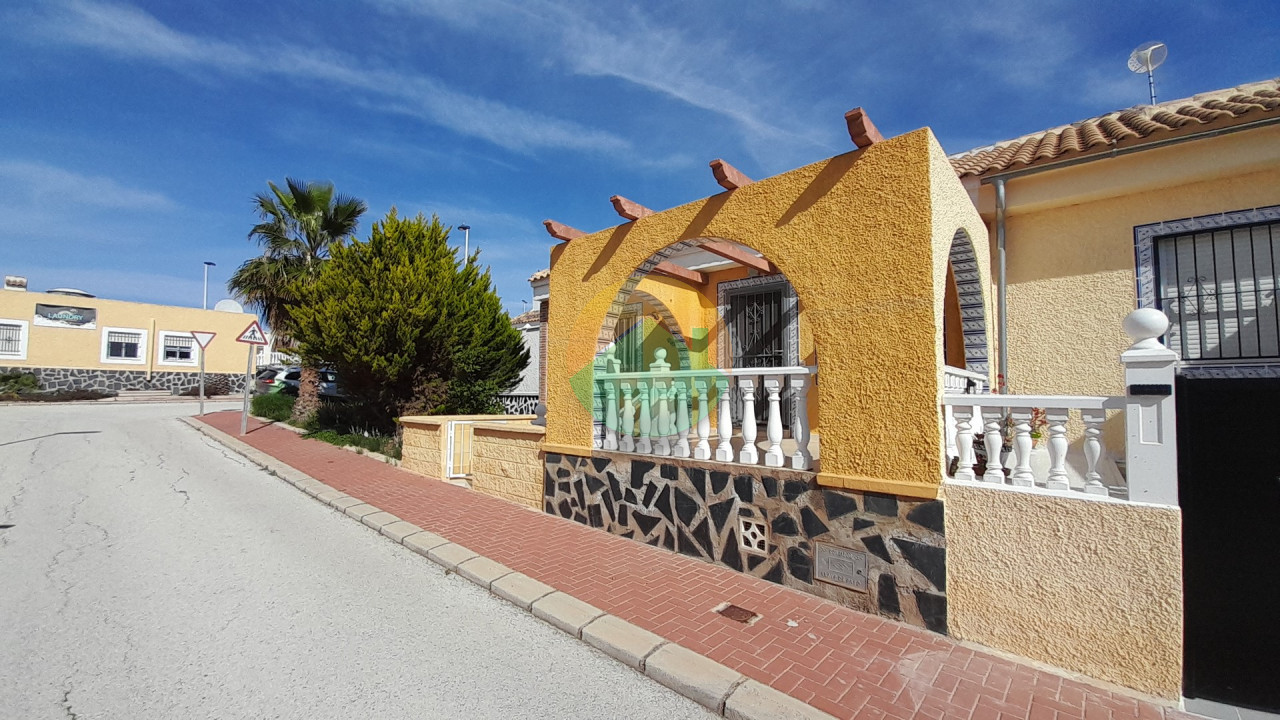 2 Bedroom Terraced For Sale