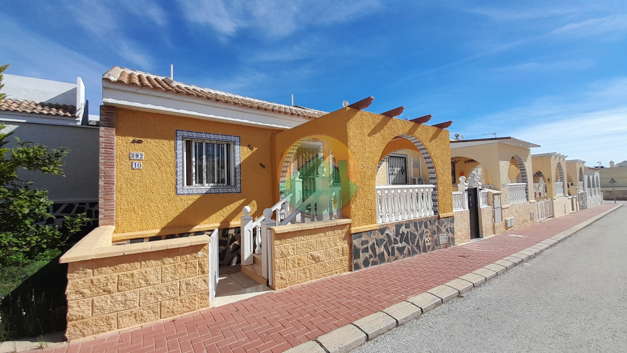 2 Bedroom Terraced For Sale