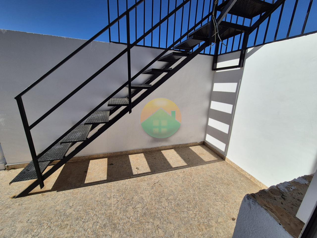 2 Bedroom Detached For Sale