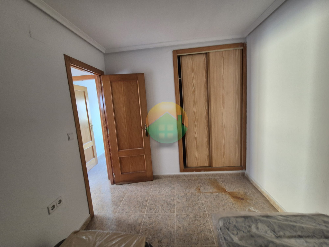 2 Bedroom Detached For Sale