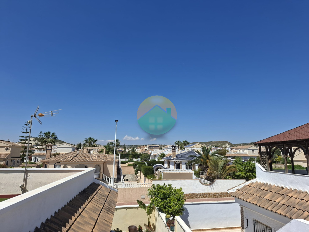 2 Bedroom Terraced For Sale