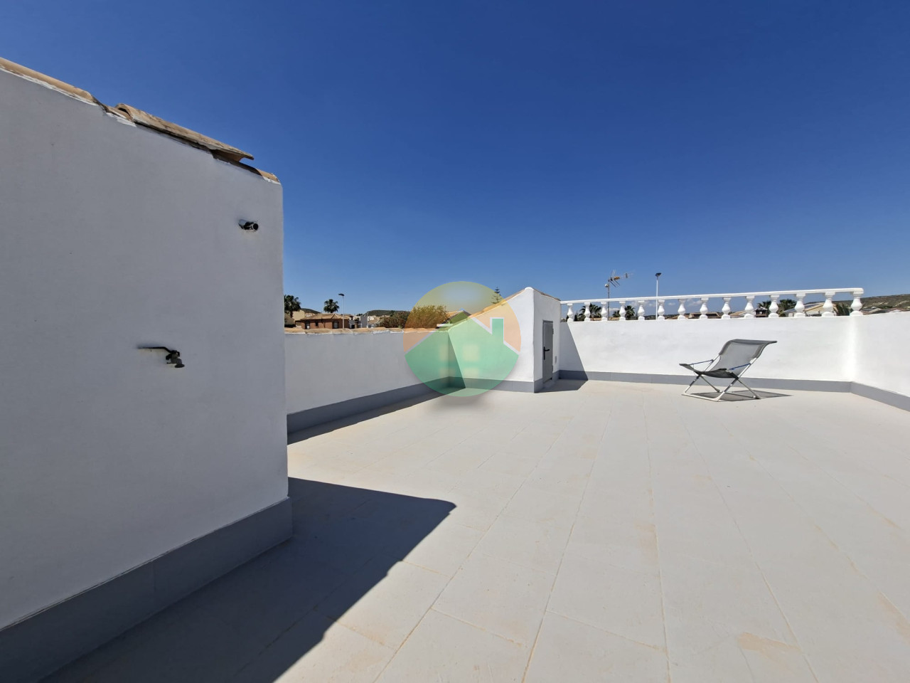 2 Bedroom Terraced For Sale