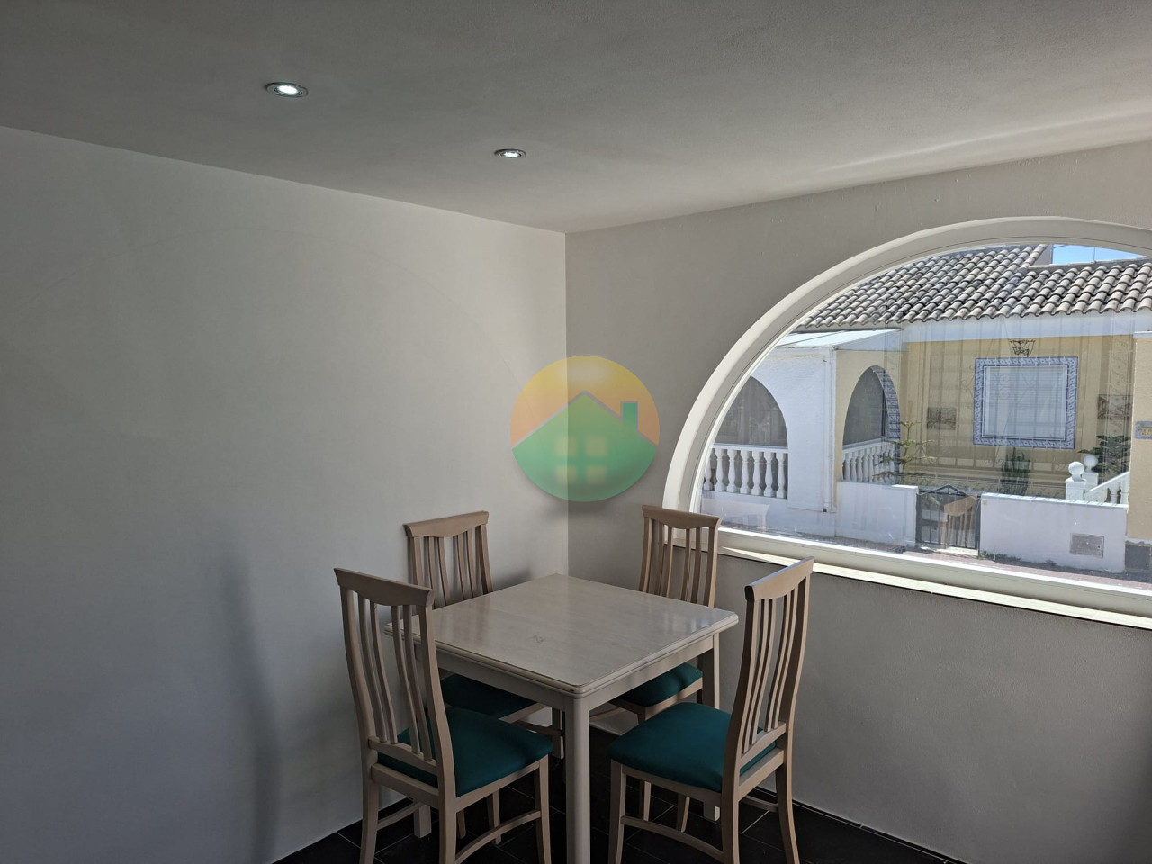 2 Bedroom Terraced For Sale