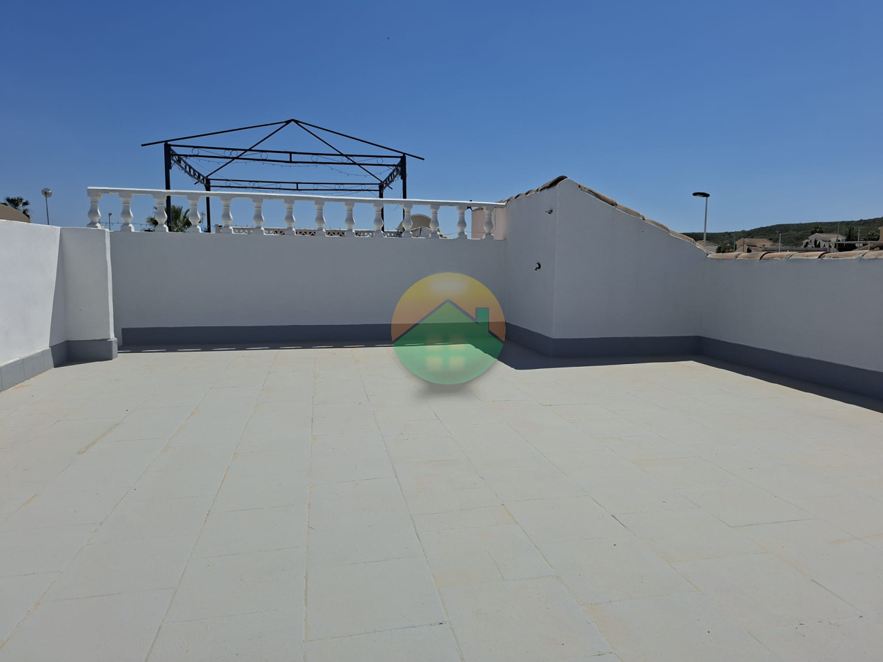 2 Bedroom Terraced For Sale