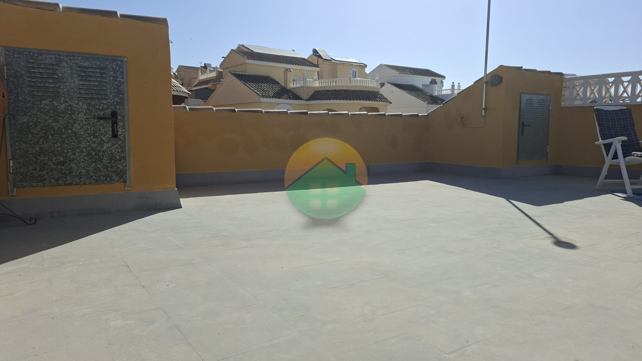 2 Bedroom Terraced For Sale