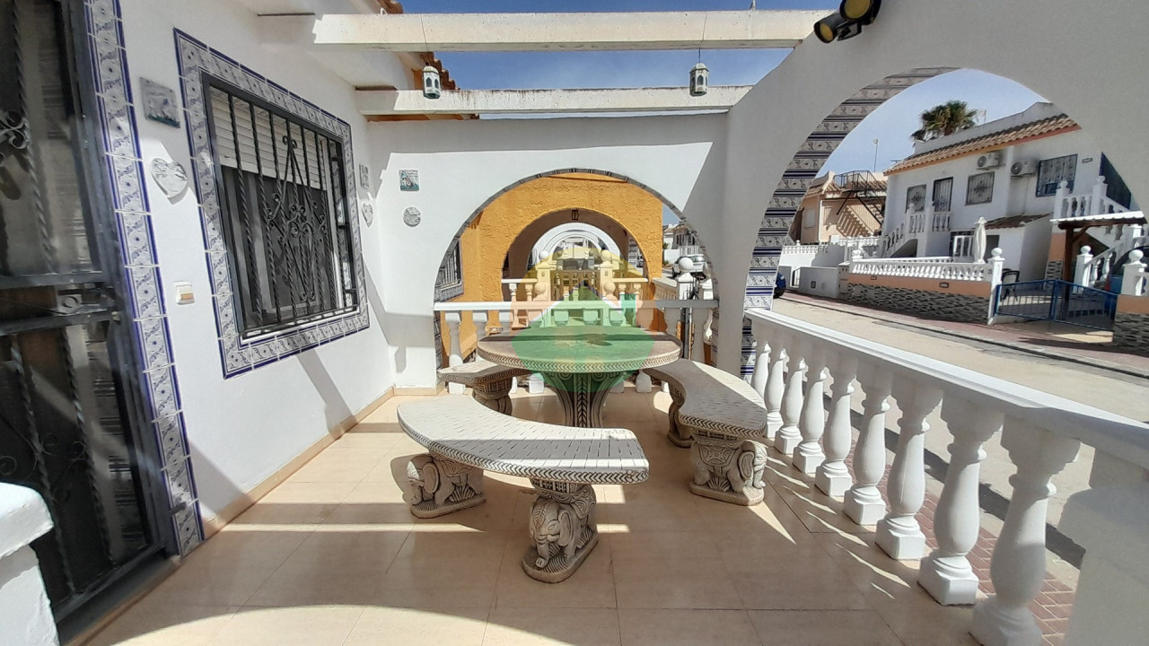 2 Bedroom Terraced For Sale
