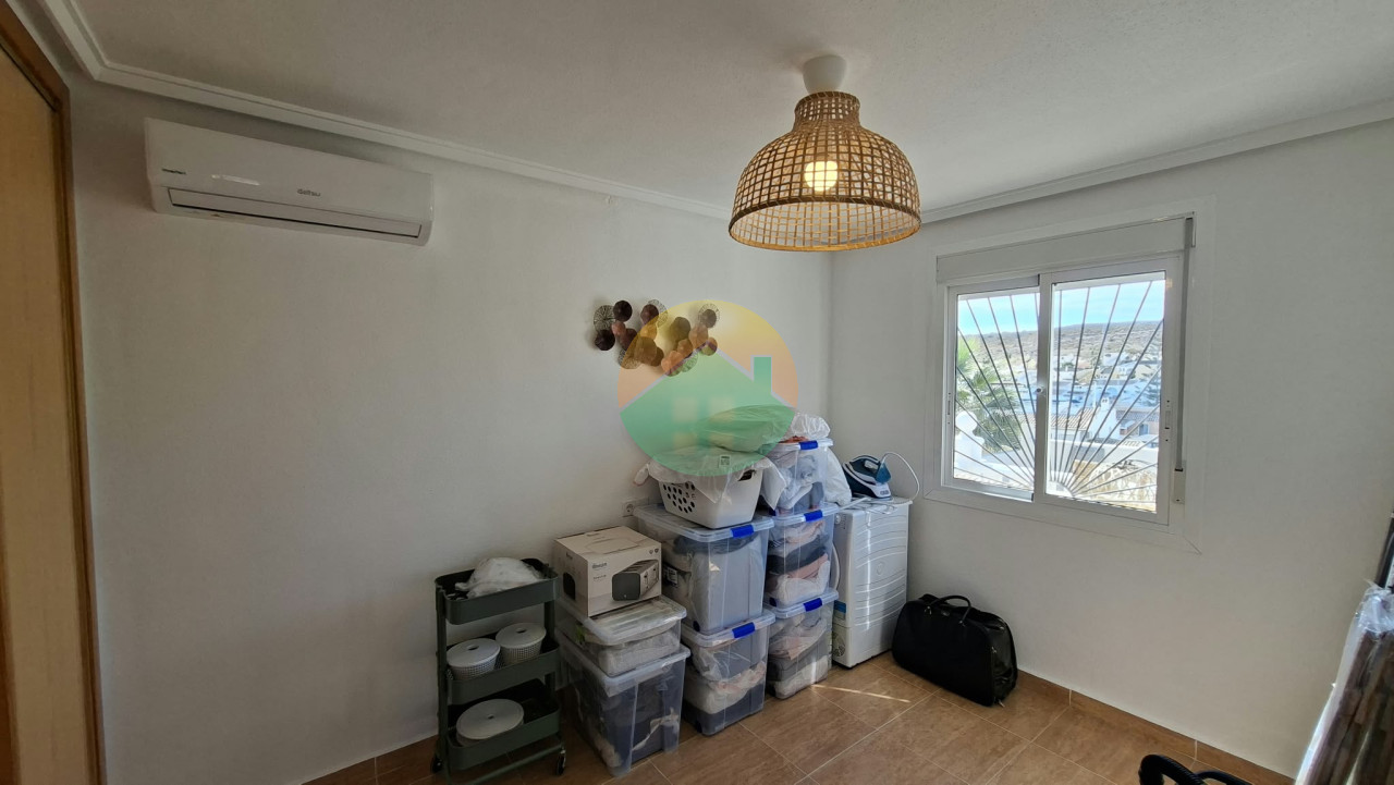 2 Bedroom Detached For sale