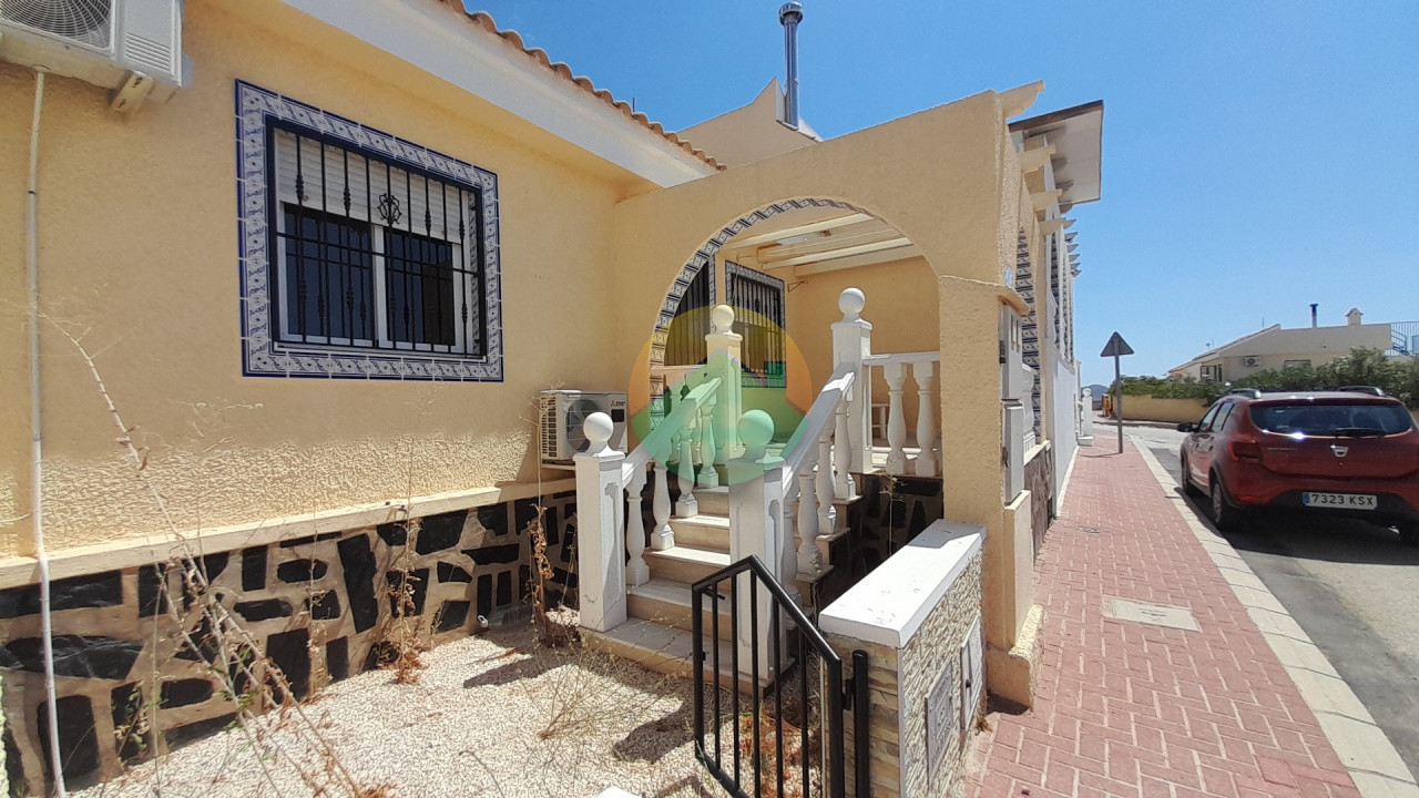 2 Bedroom Terraced For Sale