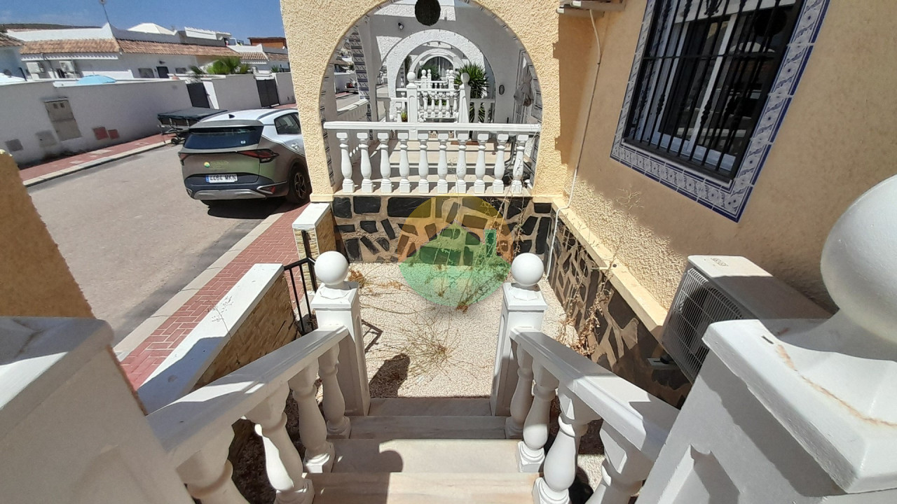 2 Bedroom Terraced For Sale