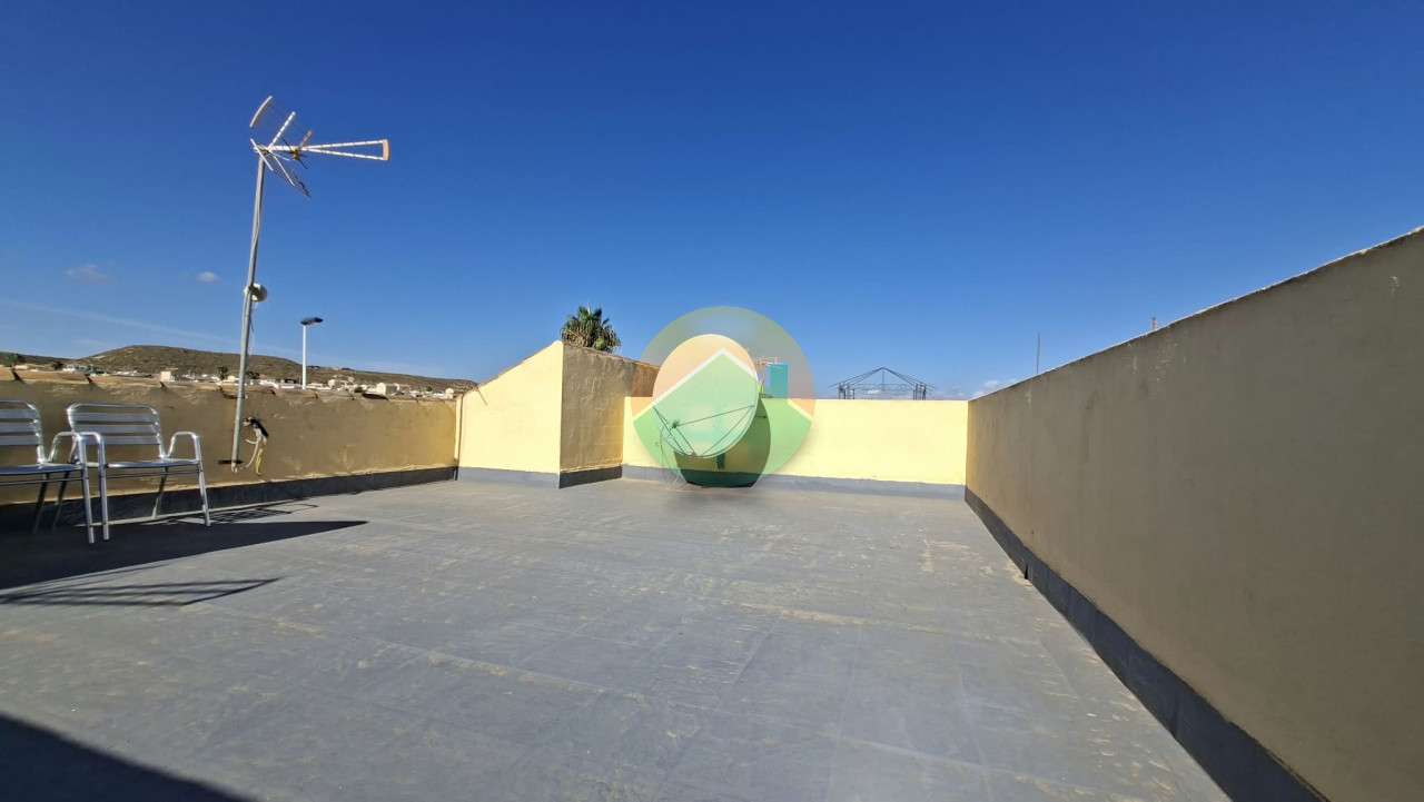 2 Bedroom Terraced For Sale