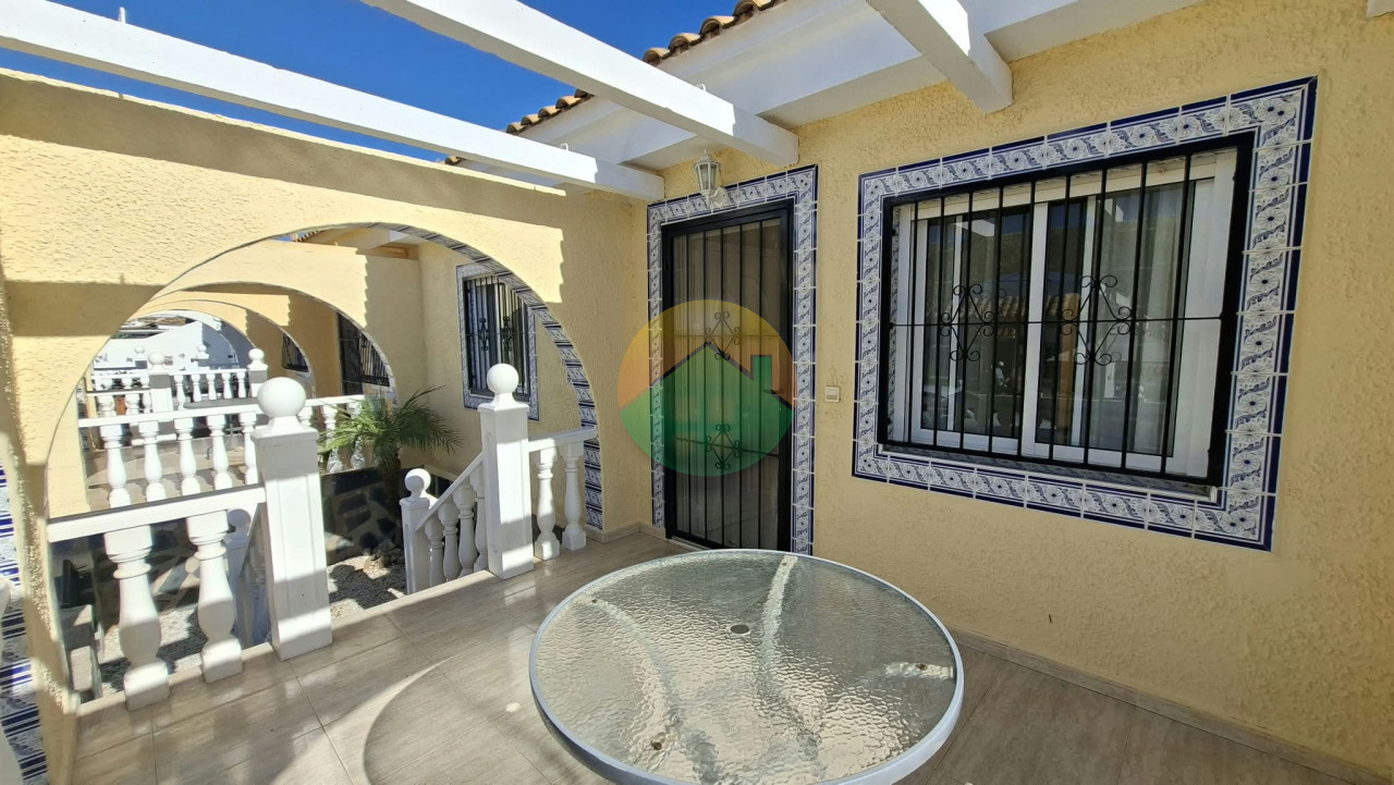 2 Bedroom Terraced For Sale