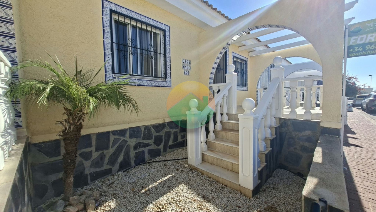 2 Bedroom Terraced For Sale
