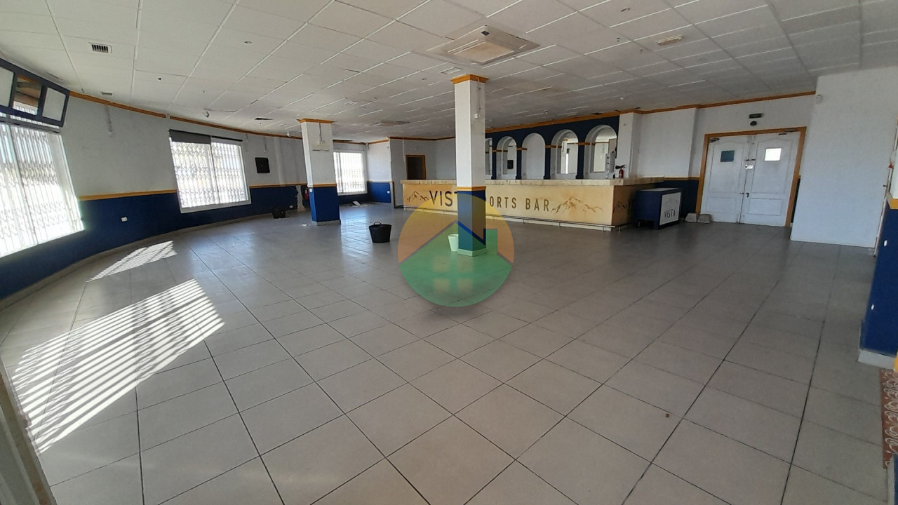 Commercial unit - For Rent
