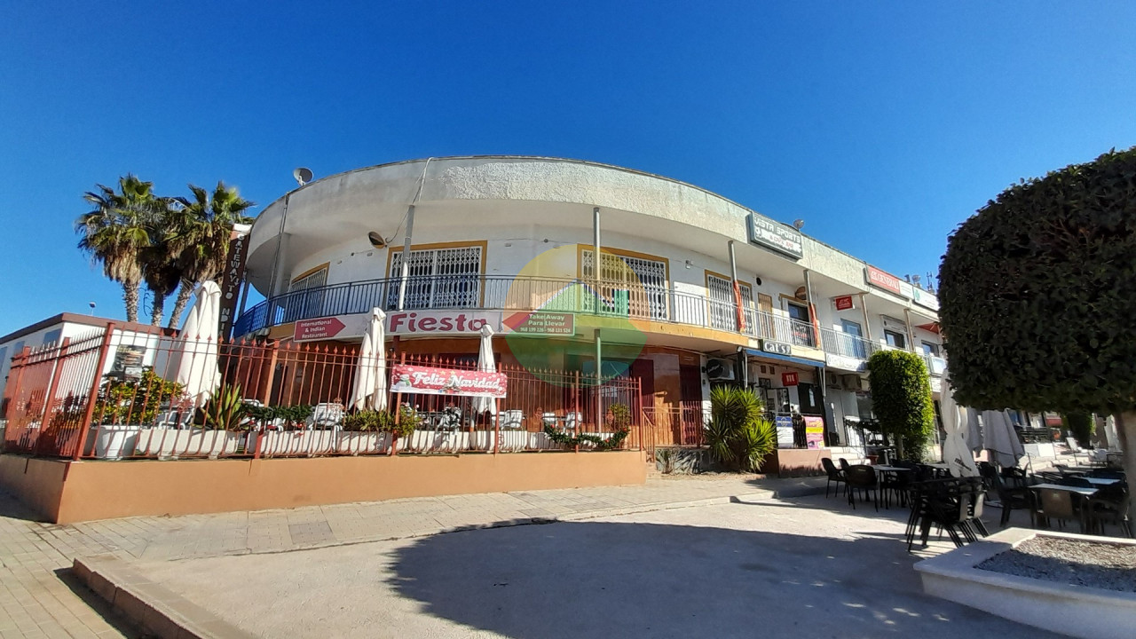 Commercial unit - For Rent