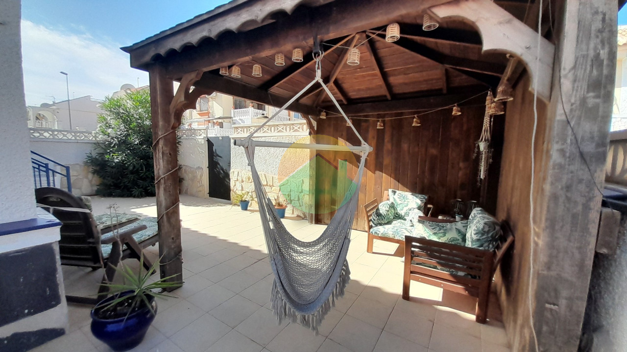 2 Bedroom Semi-Detached For Sale