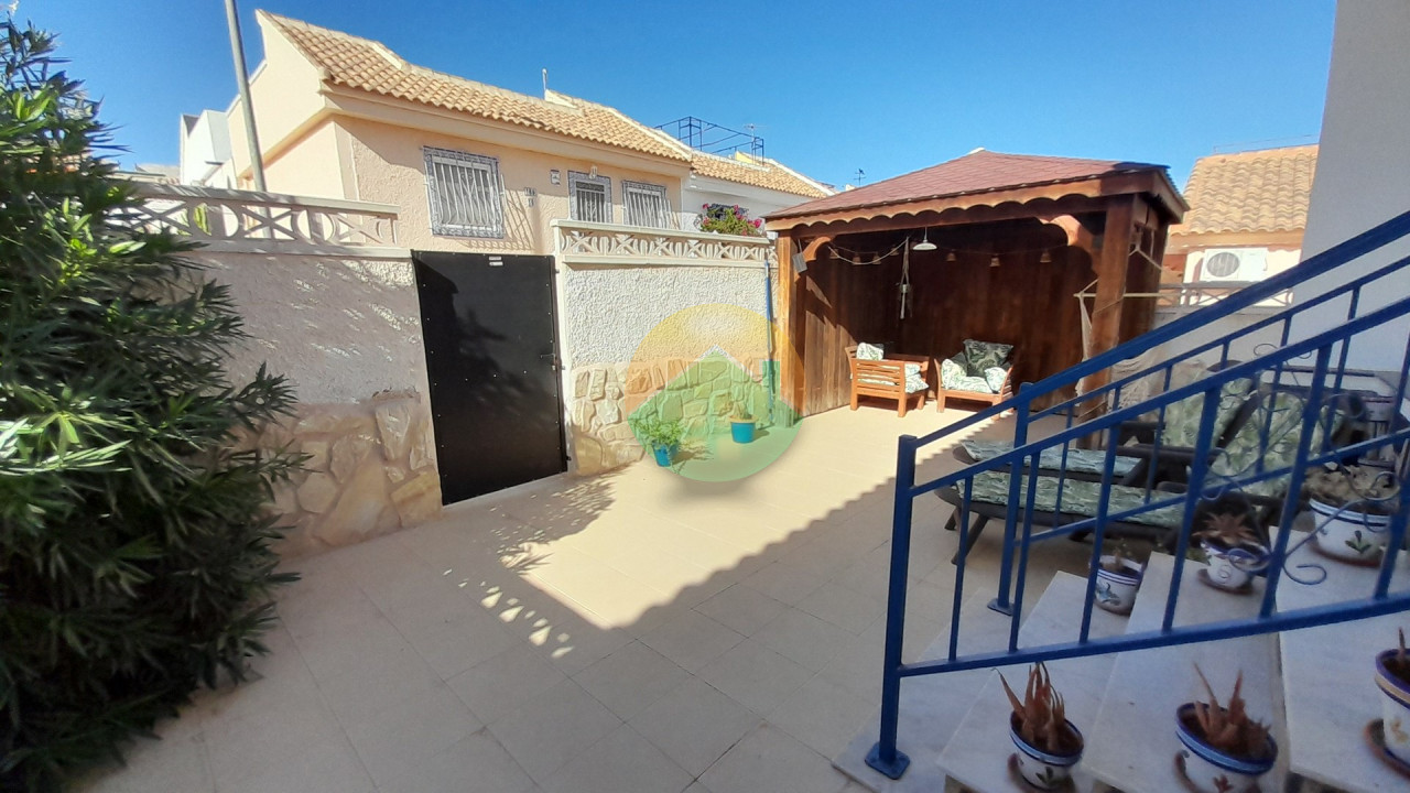 2 Bedroom Semi-Detached For Sale