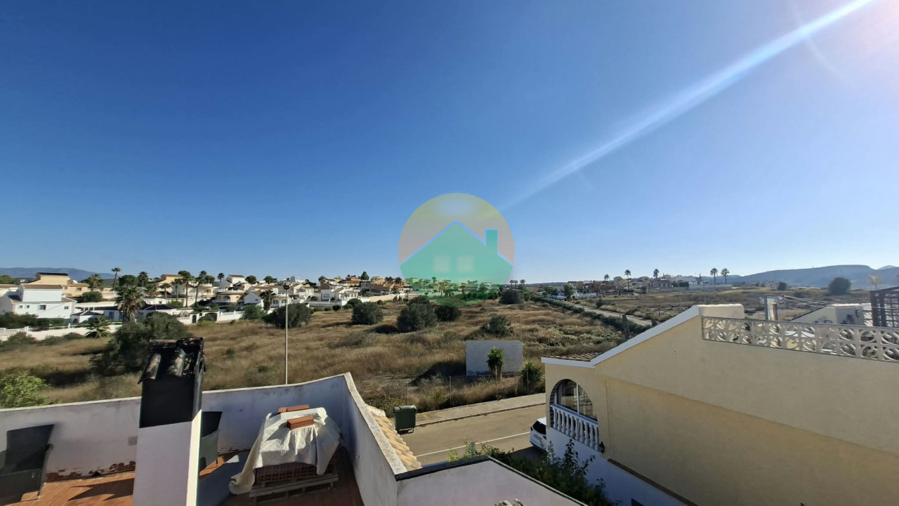 2 Bedroom Semi-Detached For Sale