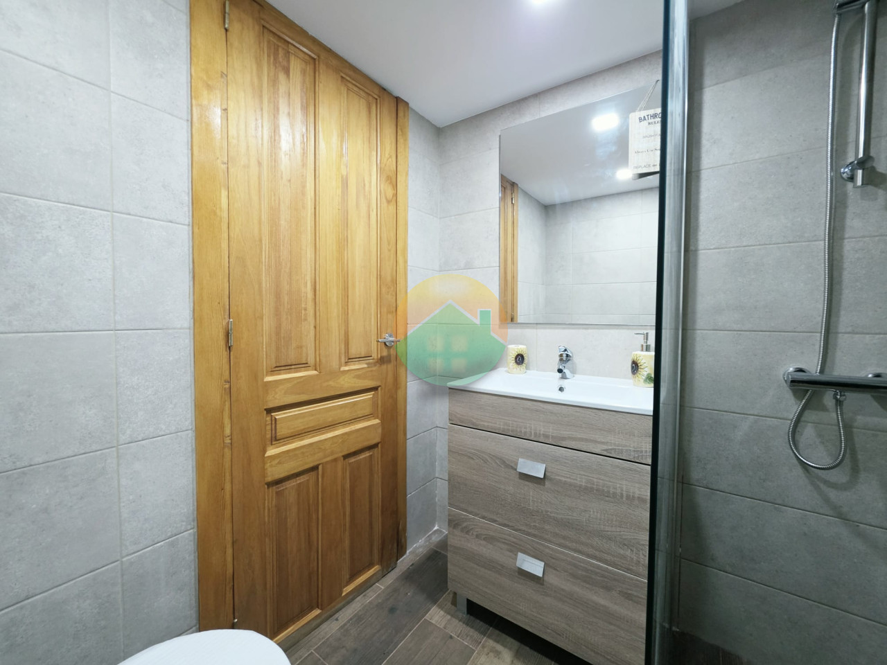 2 Bedroom Semi-Detached For Sale