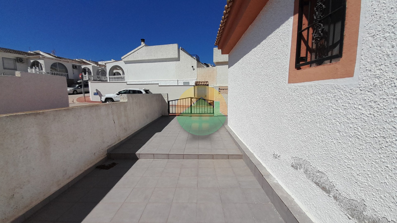 2 Bedroom Semi-Detached For Sale