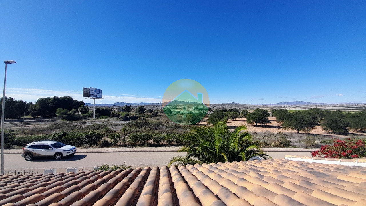 2 Bedroom Detached For Sale