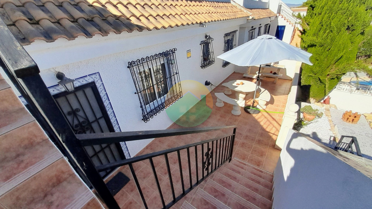 2 Bedroom Detached For Sale