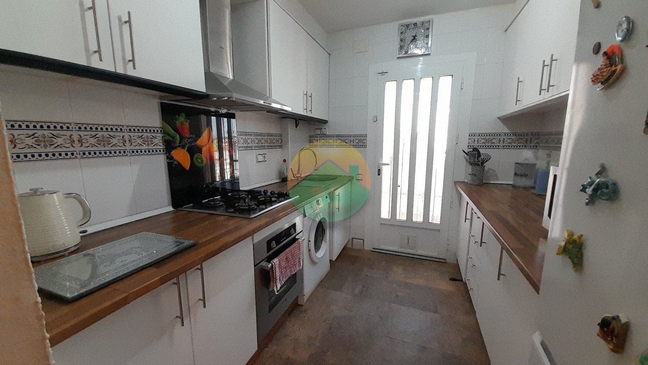 3 Bedroom Detached For Sale