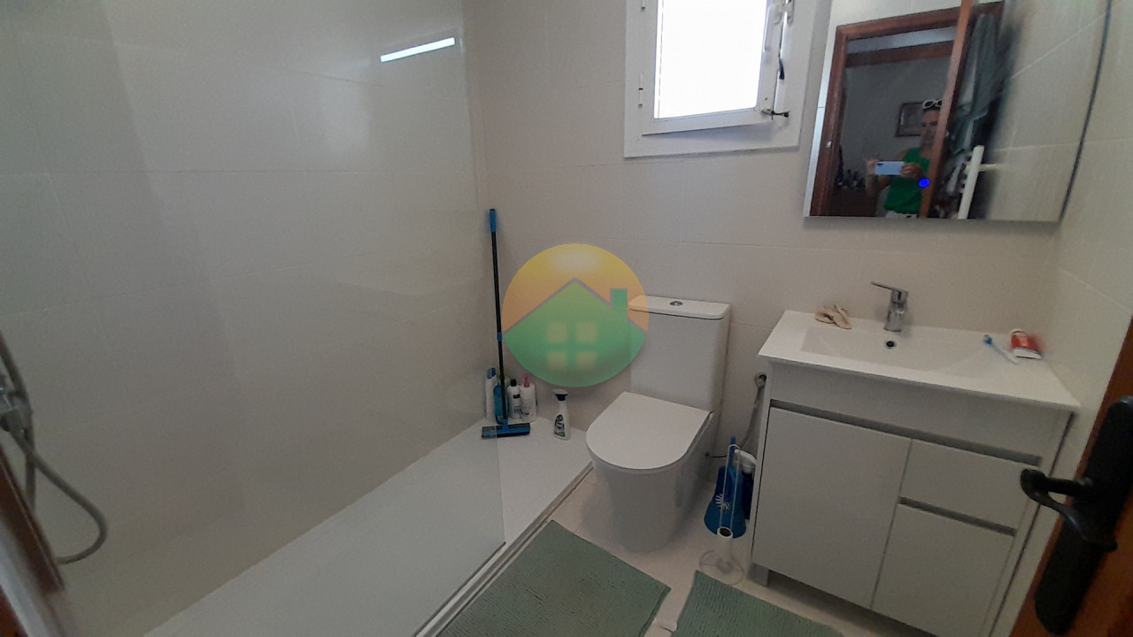 3 Bedroom Detached For Sale