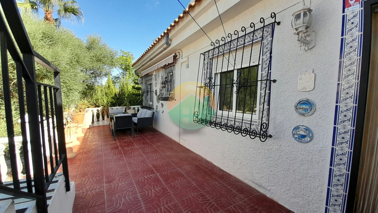 3 Bedroom Detached For Sale