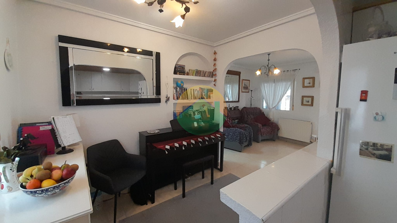 2 Bedroom Detached For Sale