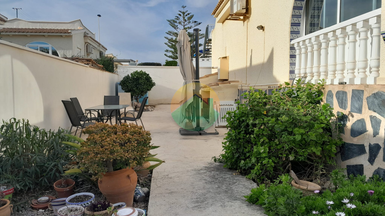 2 Bedroom Detached For Sale