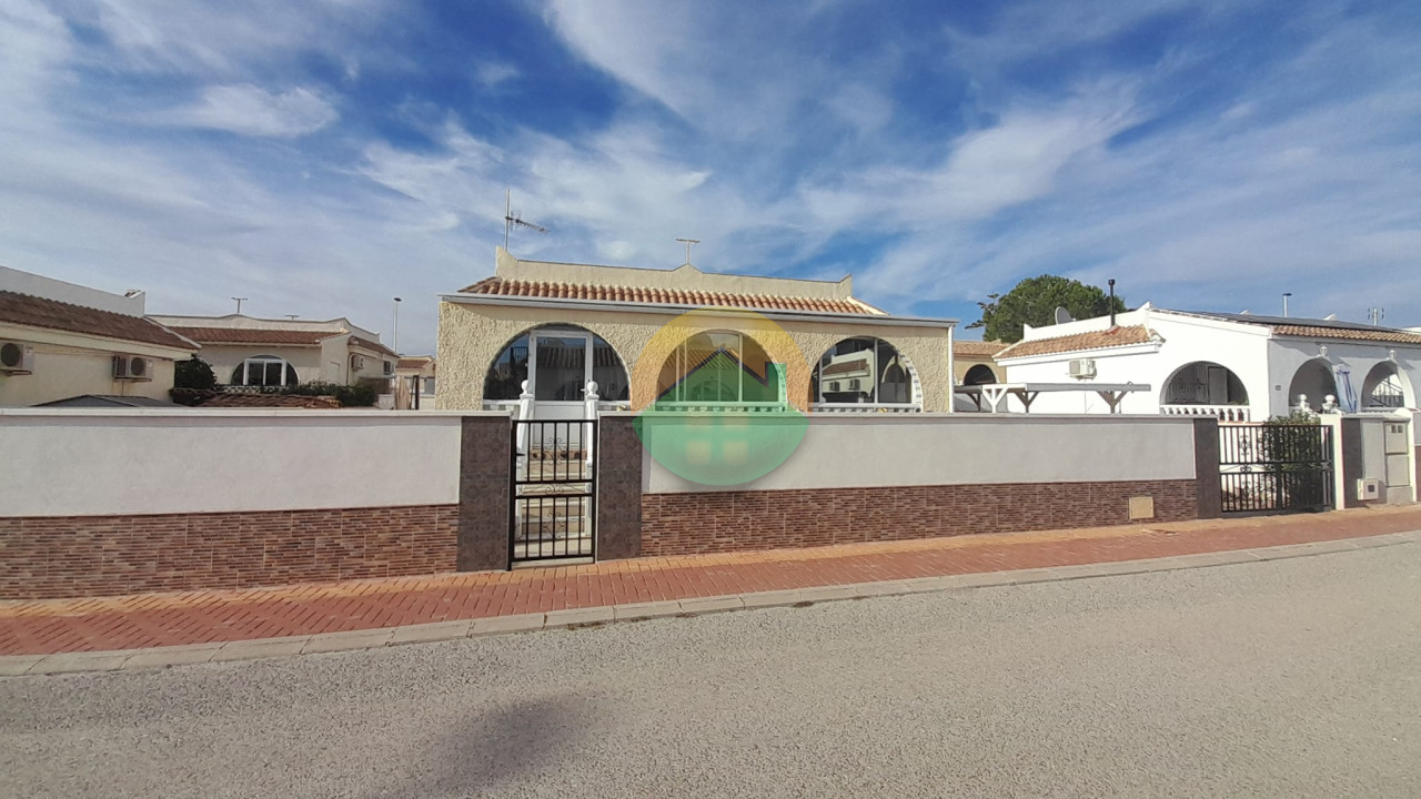 2 Bedroom Detached For Sale