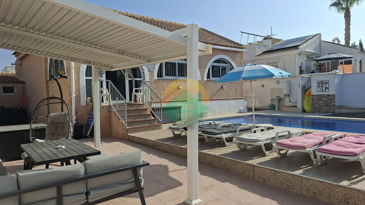 4 Bedroom Detached For Sale