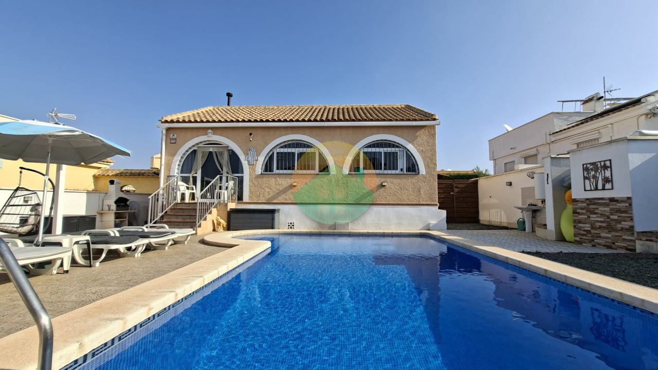 4 Bedroom Detached For Sale