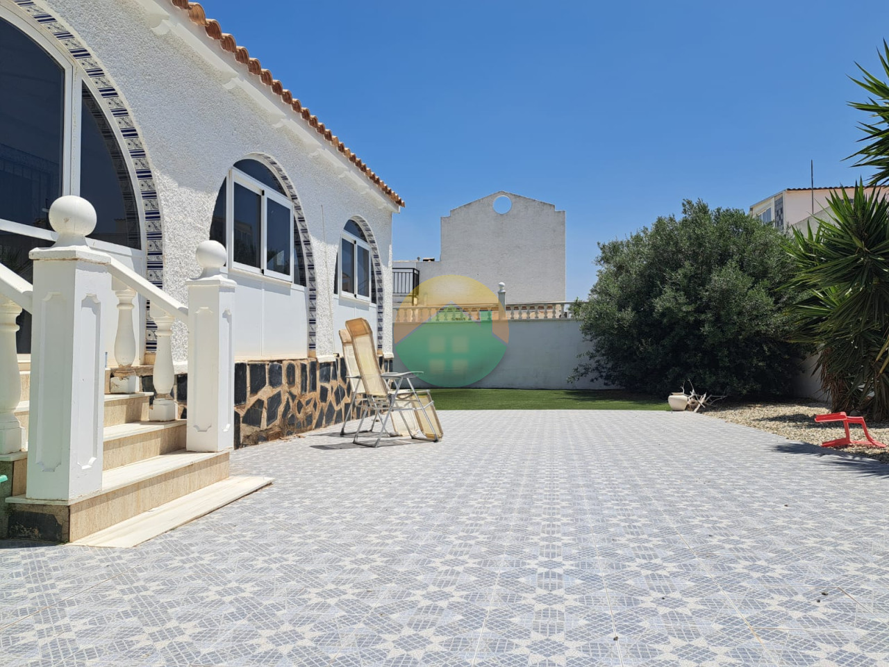 3 Bedroom Detached For Sale