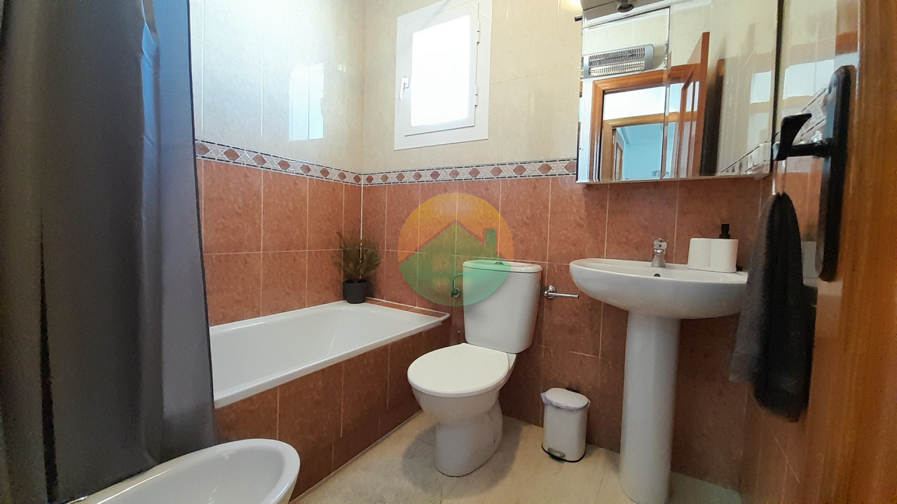 3 Bedroom Detached For Sale