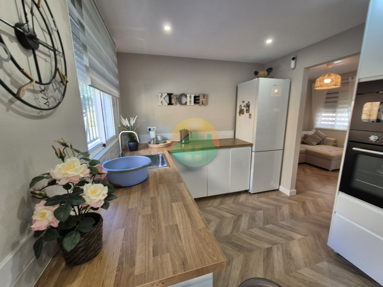 2 Bedroom Detached For sale