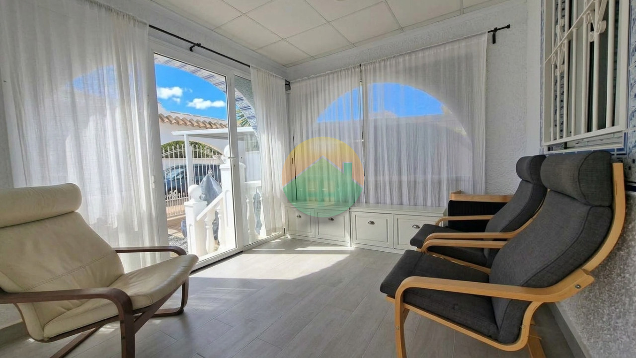 3 Bedroom Detached For Sale