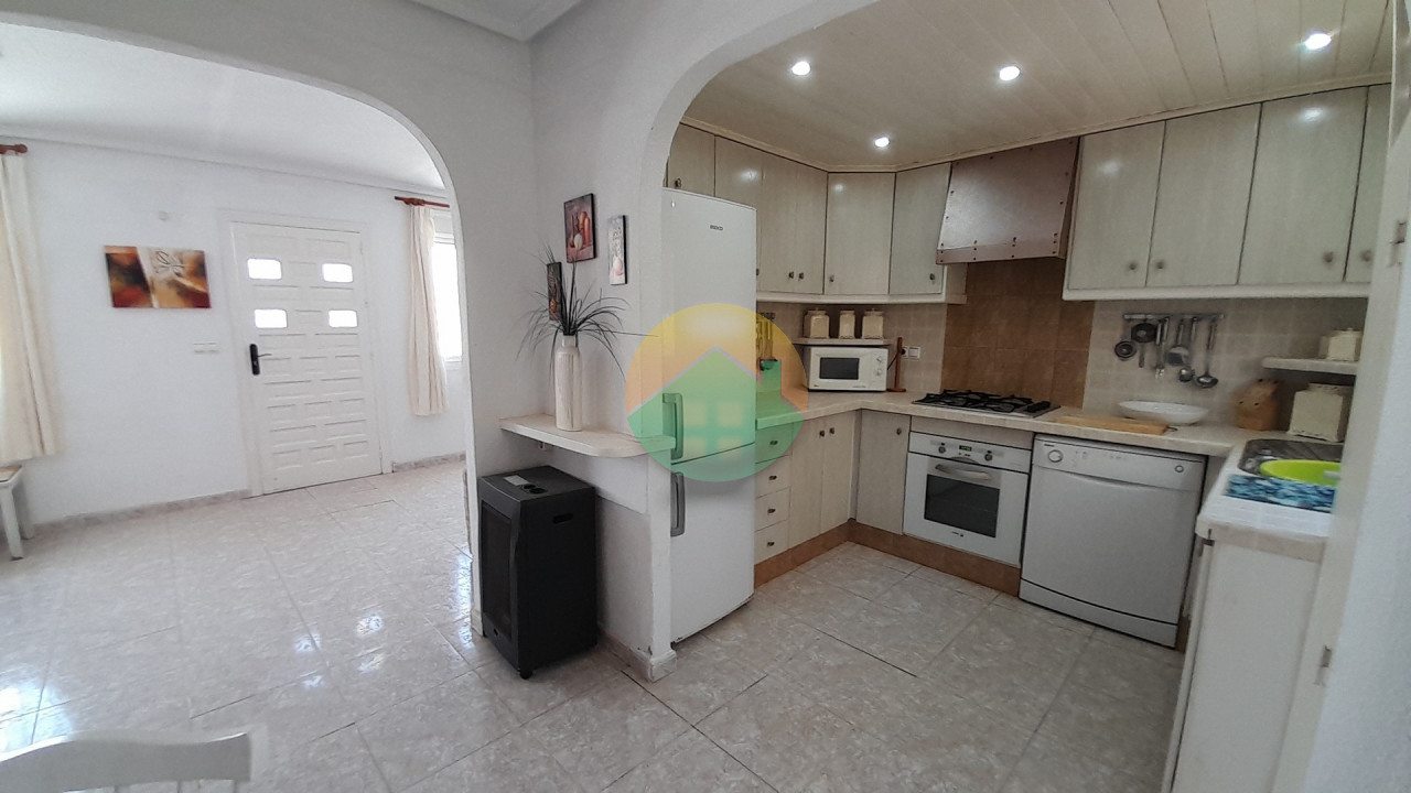 2 Bedroom Detached For Sale