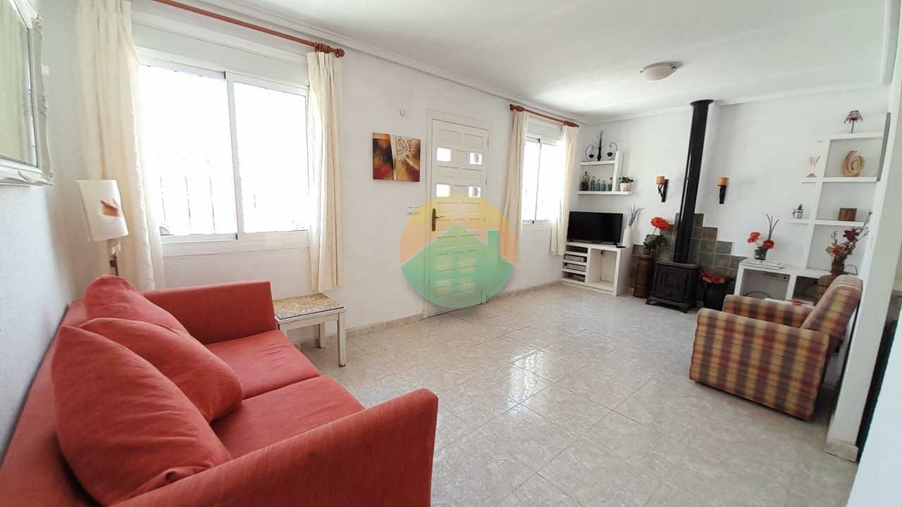 2 Bedroom Detached For Sale