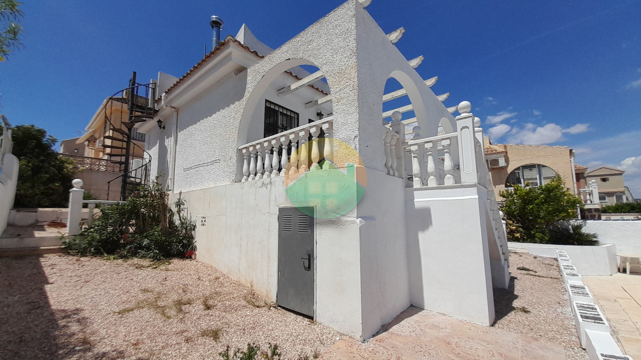 2 Bedroom Detached For Sale