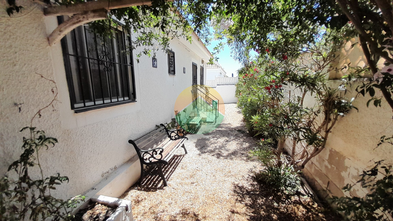 2 Bedroom Detached For Sale