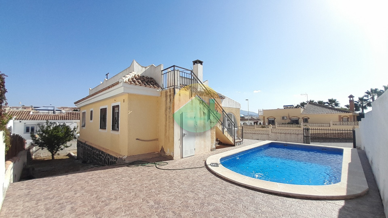 3 Bedroom Detached For Sale