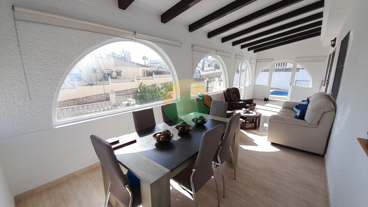 3 Bedroom Detached For Sale