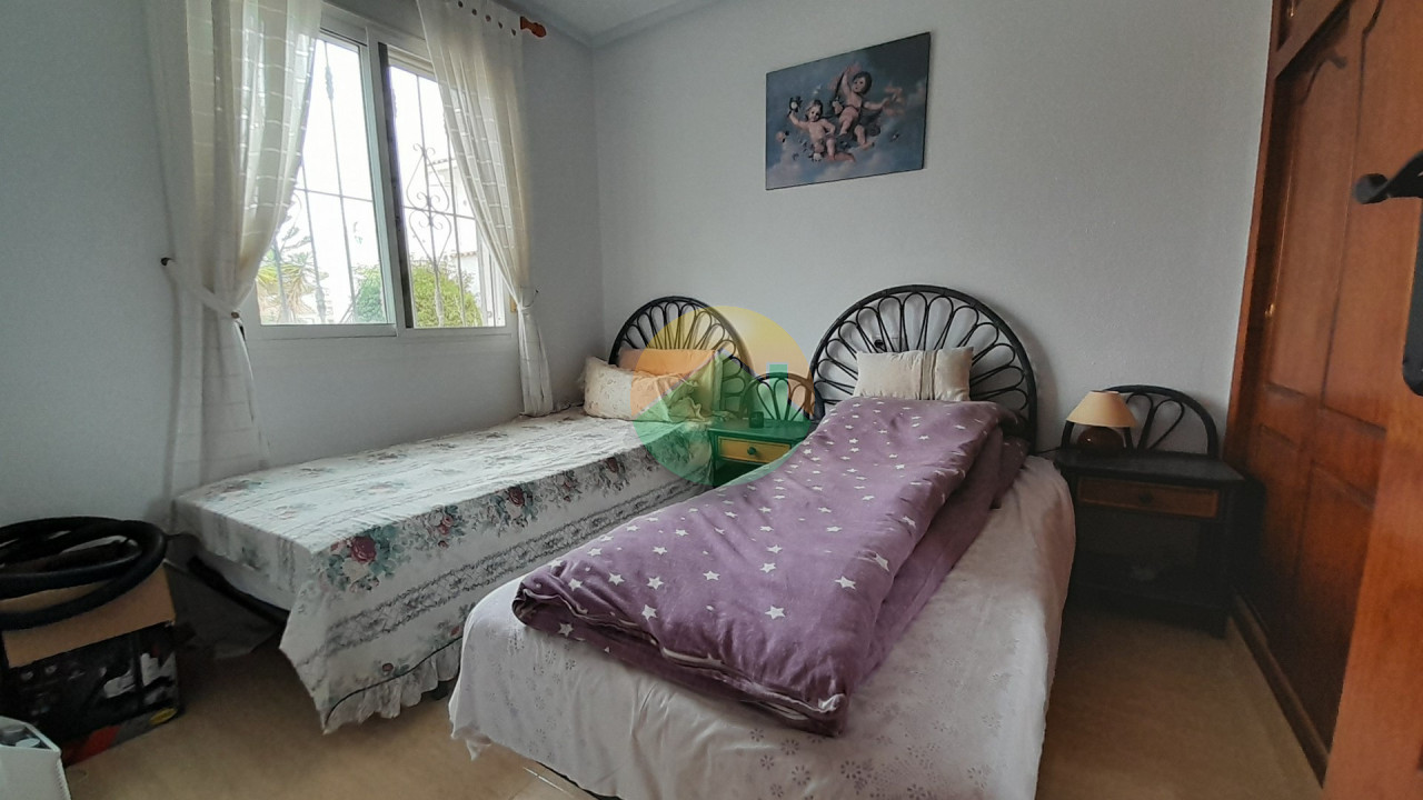 2 Bedroom Detached For Sale