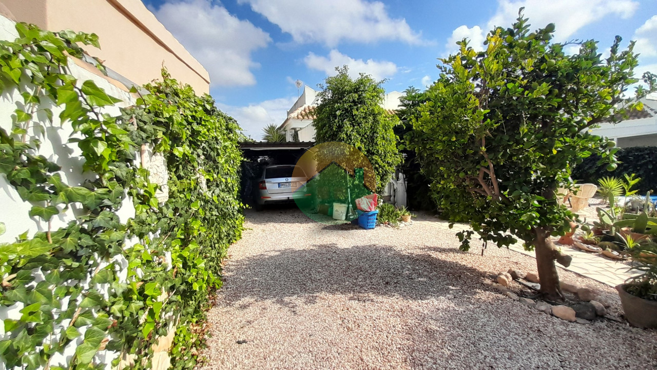 2 Bedroom Detached For Sale