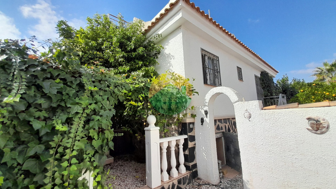 2 Bedroom Detached For Sale