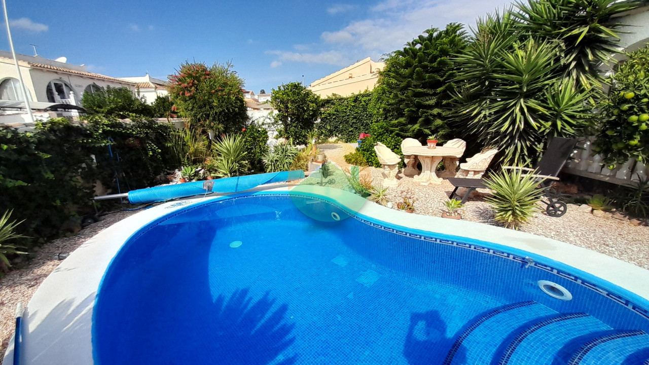 2 Bedroom Detached For Sale