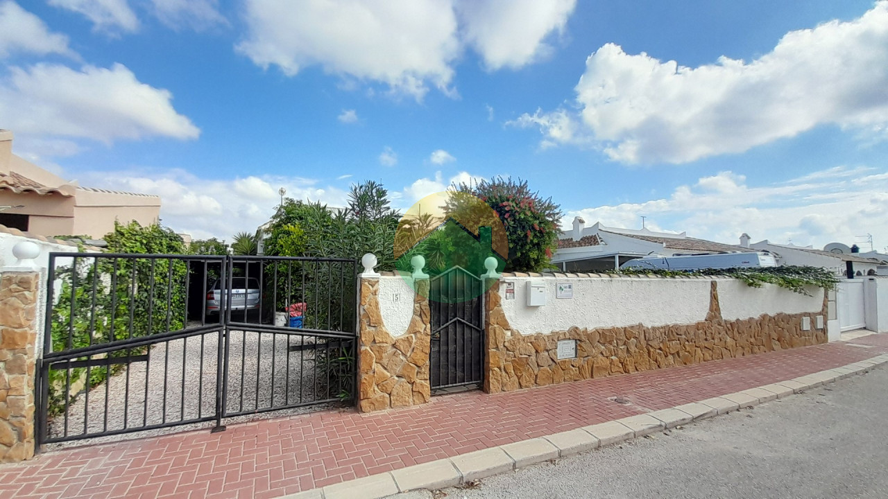 2 Bedroom Detached For Sale