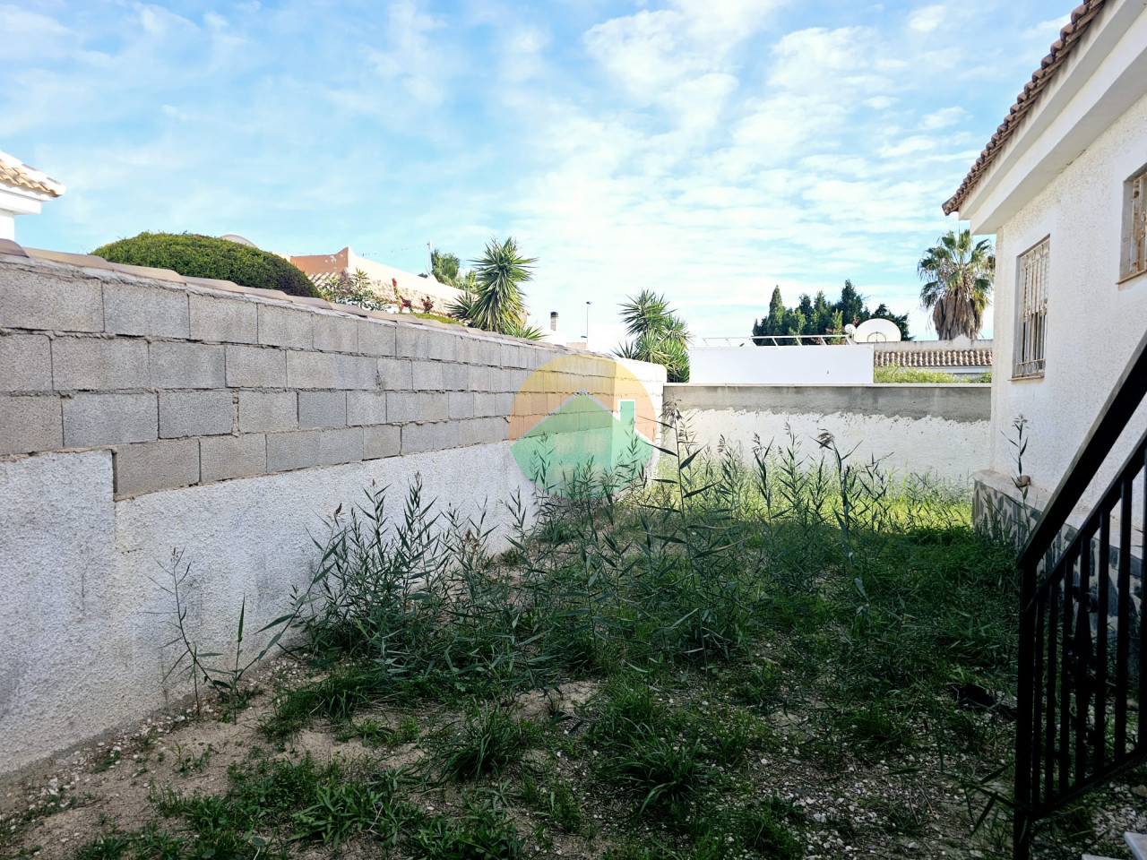 2 Bedroom Detached For Sale